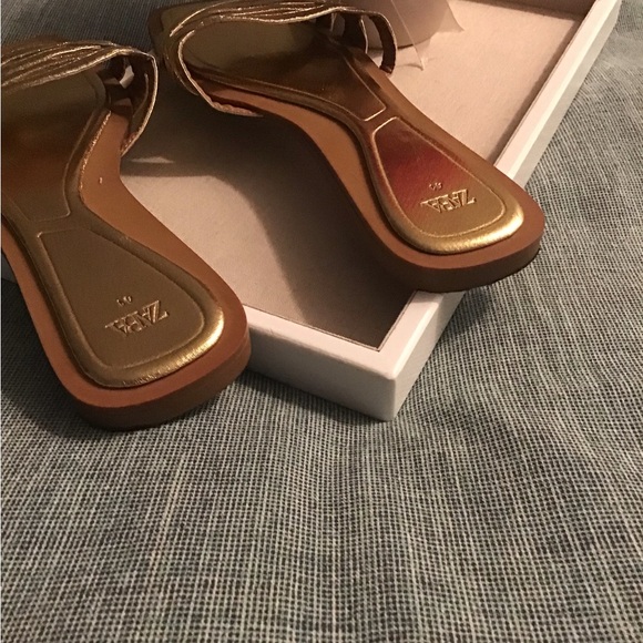 Zara Metallic Gold Women's Sandals.Size 10 - Picture 4 of 5